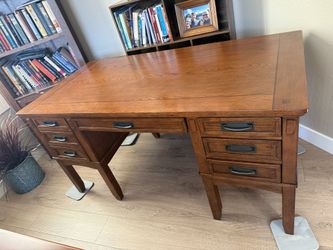 Solid oak Office Desk