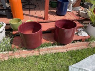 2 Vintage Maroon Large Cabinet Pots Planters