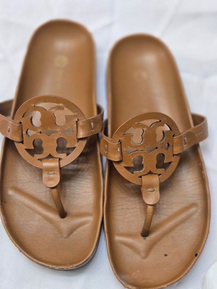 Tory Burch Size 7 1/2