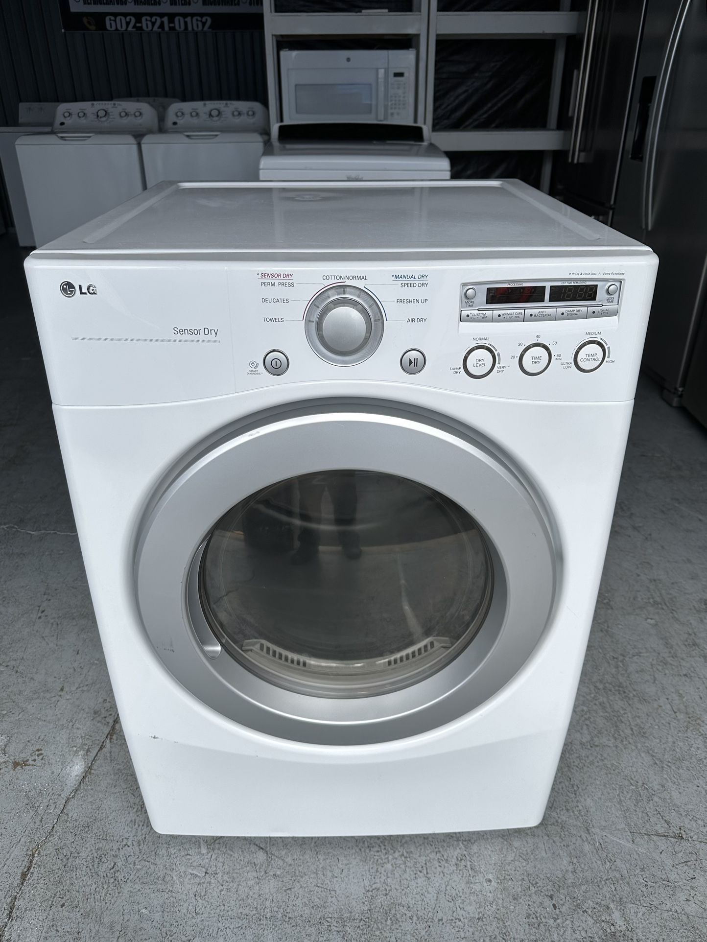 LG Electric Dryer (1 Month Warranty)