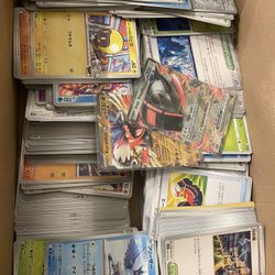 800 Japanese Pokemon Cards 
