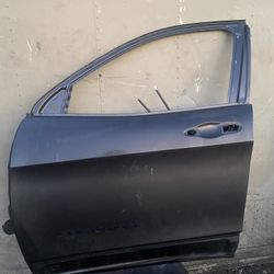 2014-2022 Jeep Cherokee Front Door Lh Side Driver Side 