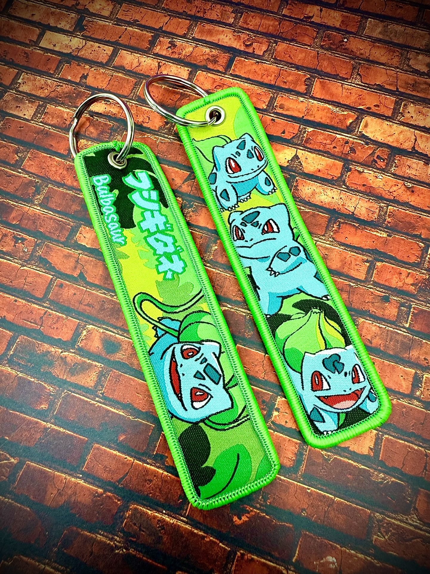 1 Piece Double Sided 5 Inch Pokemon Bulbasaur Keychain 