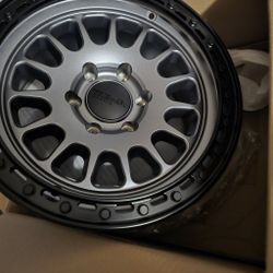 4 NEW WHEELS 17X8.5 6X135 $200 EACH