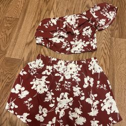 Shorts with floral print top, one shoulder ruched trim Red and white / 8/10(L)/$8