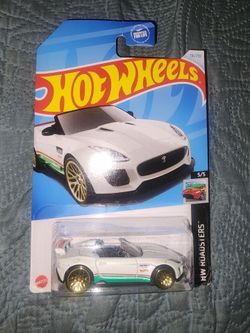 Hot Wheels HW Roadsters Jaguar F-Type Die-Cast Car