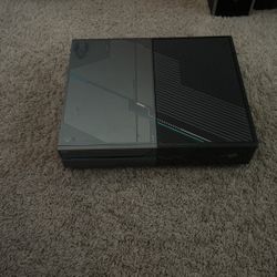 Xbox One X Halo Edition