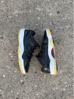 JORDAN 11 LOW BARON SZ 11.5 NO BOX
