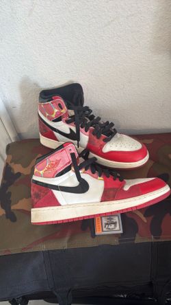 Jordan 1 Retro High OG Spider-Man Across the Spider-Verse