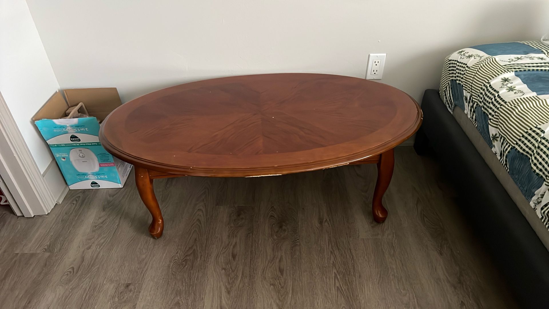 Round Table