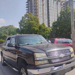 2006 Chevy Avalanche 