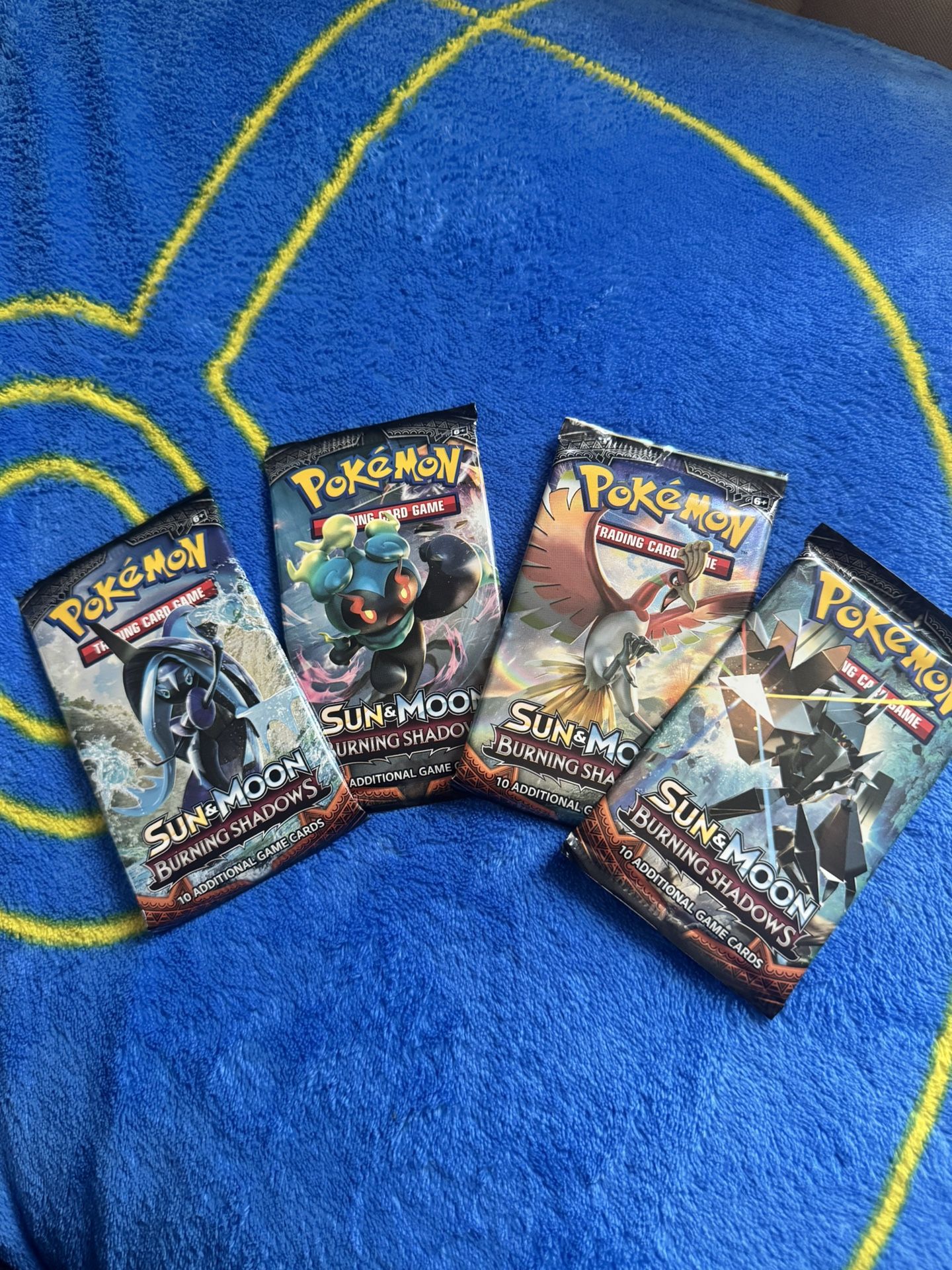 Pokémon TCG: Sun & Moon-Burning Shadows Booster Pack (10 Cards) SEALED NEW