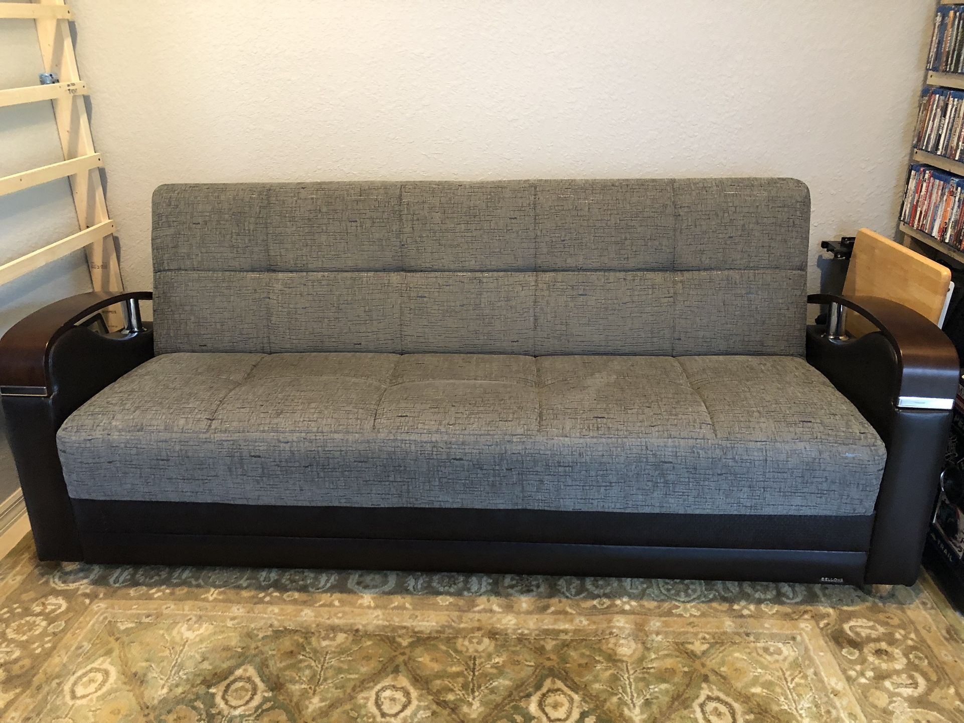 Couch / Futon / Sofa / Bed / Storage
