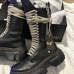 Sold Out!! 1918 Rick Owen’s Dr Martin DMXL tall Leather Lace Up Boots Size 7