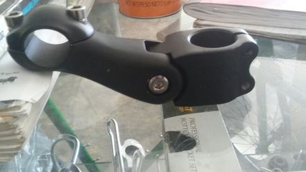 Stem 1. 1/8 agustable