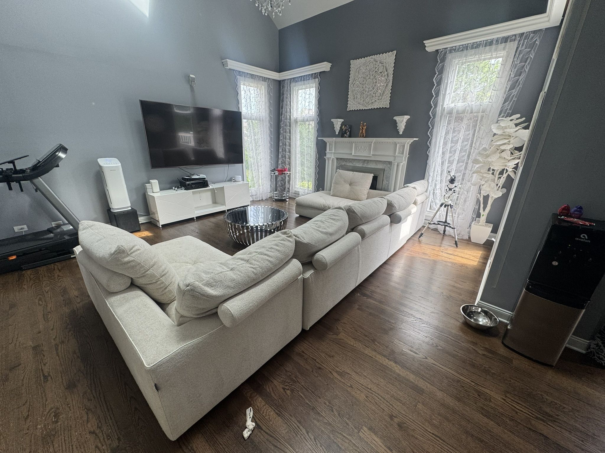 Restoration Hardware Cloud Modular Sectional – Cream