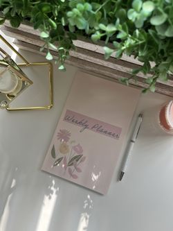 Weekly Planner With Pink Cover /No Cover 