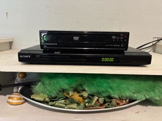 Sony and magnavox dvd players