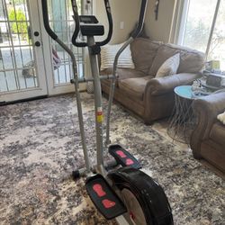 Elliptical Exercise Machine 