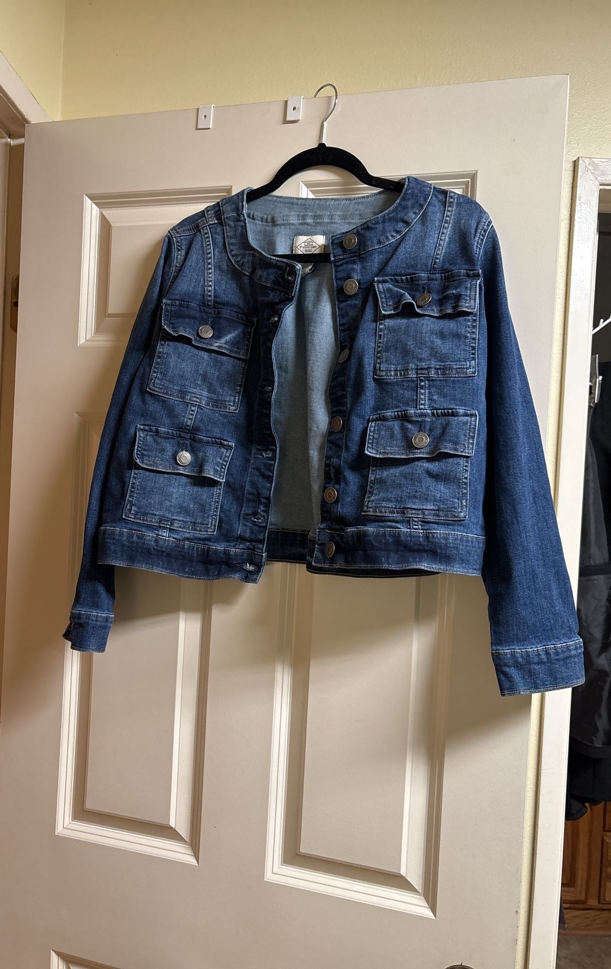 Women’s Denim jacket