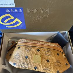 Unisex Leather Belt Bag