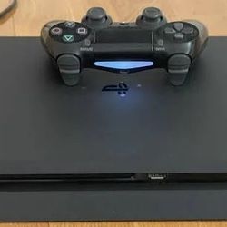 Ps4 Pro With 7 Games 