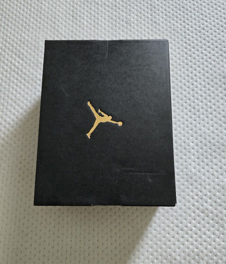 Grade School Jordans Size 1.5