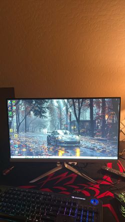 Gaming Monitor Up To 200 FPS great quality need cash fast