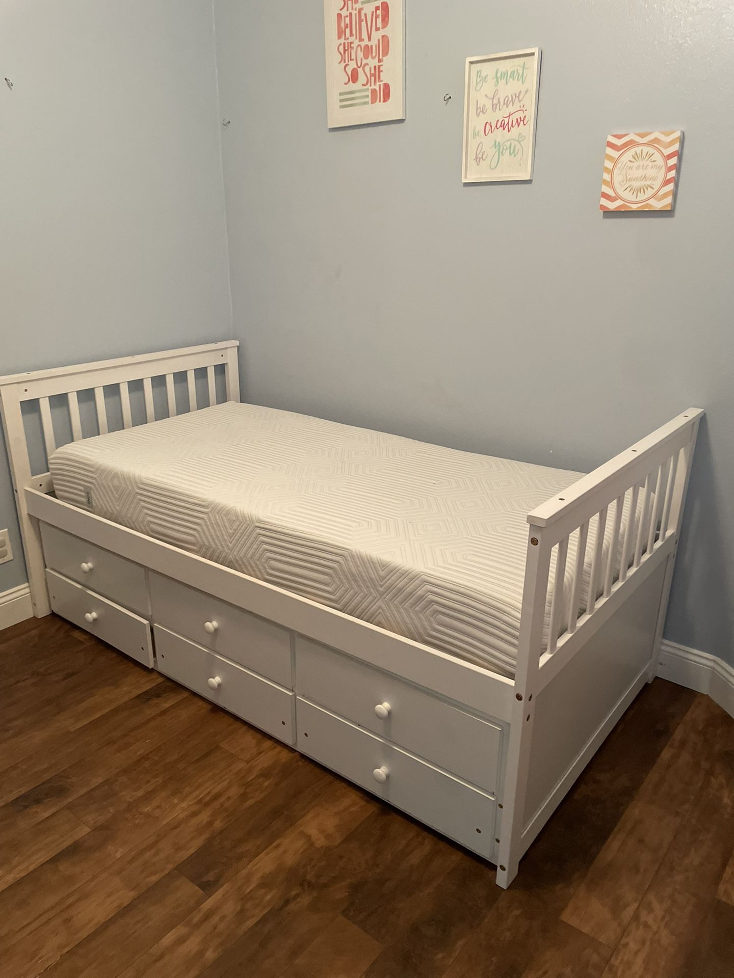 Twin Bed With Pull Out Bed And Storage.