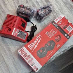 M18 Milwaukee 5.0ah Batteries And Charger, Cargador Y Baterias 5.0 Ah