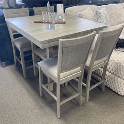 Dining Set! $499! 🔥☎️✨ Easy Financing! 