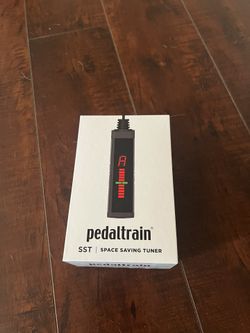 Pedaltrain Space Saving Tuner
