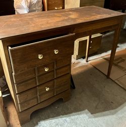Desk $30 Obo