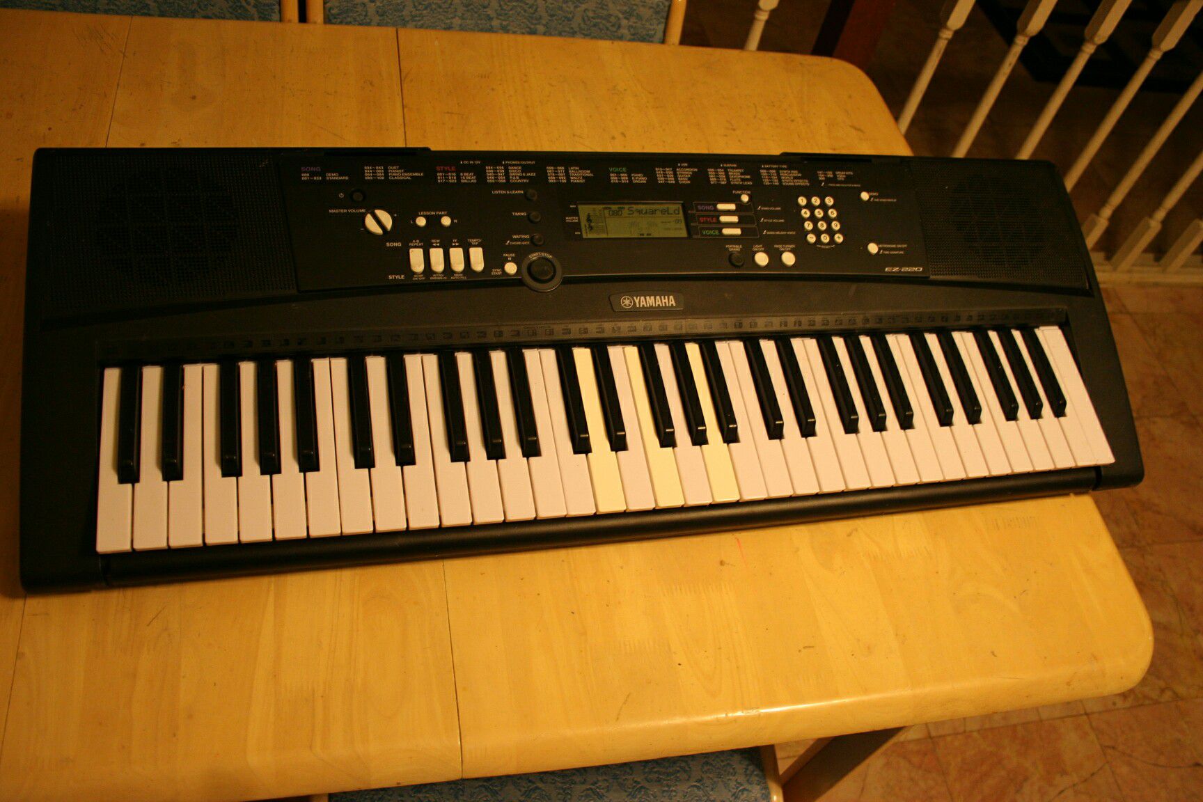 Yamaha EZ-220 music keyboard
