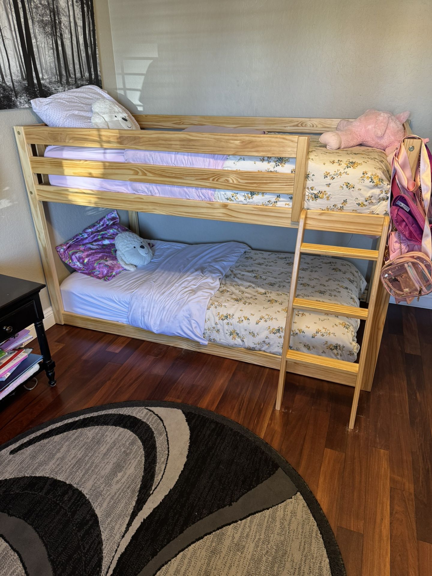 Twin Bunk Beds