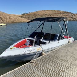 Boat 🛥 99 Reinell