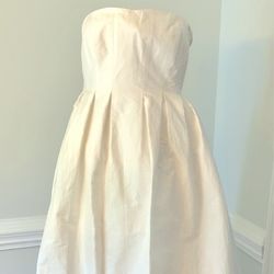 Strapless Wedding Dress, Sweetheart Shape with Hidden Side Pockets by JCrew (size 6)