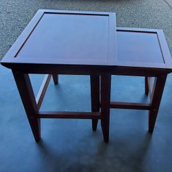Set Of 2 Side Tables