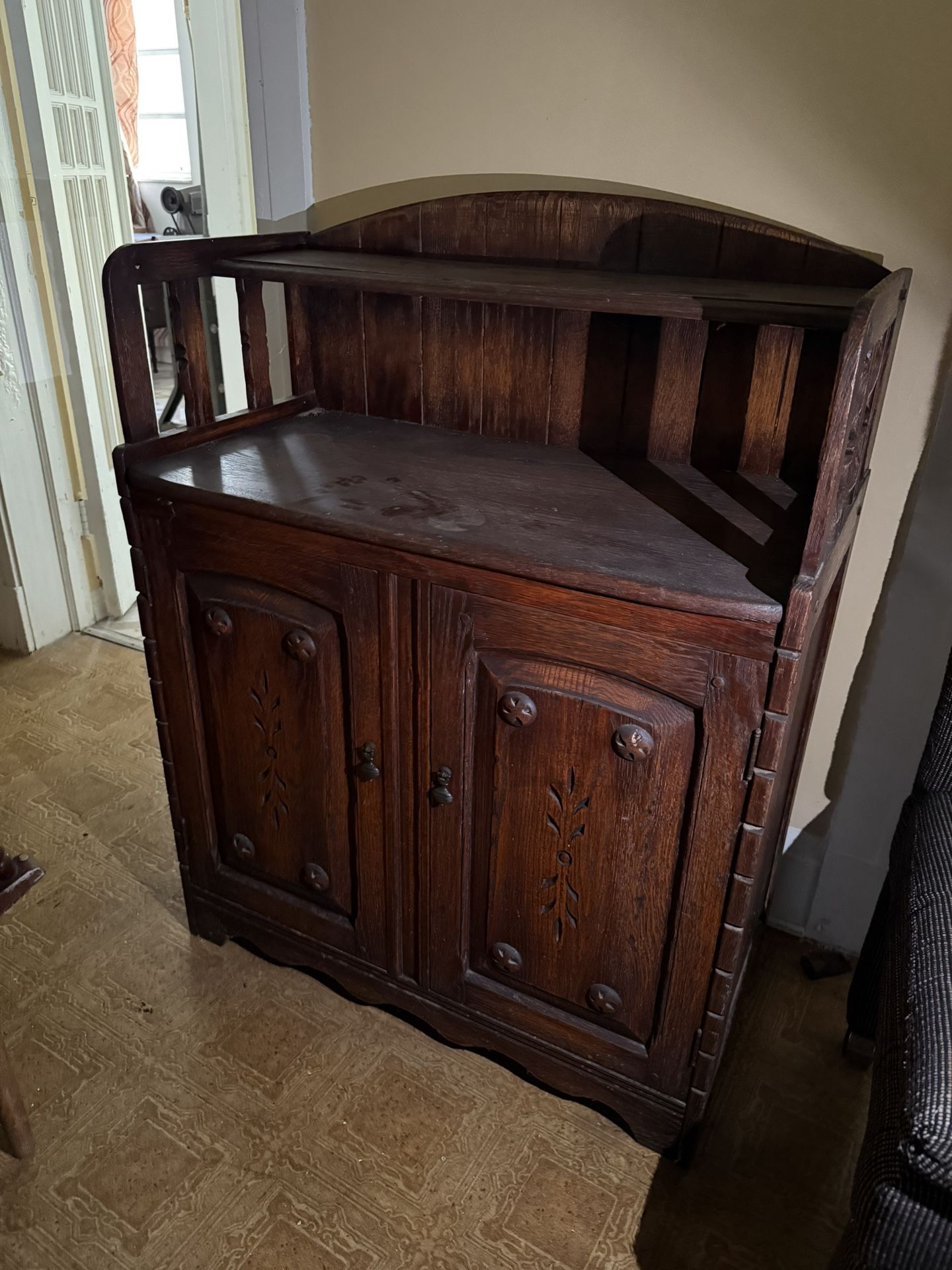 carved oak corner cabinet / sideboard