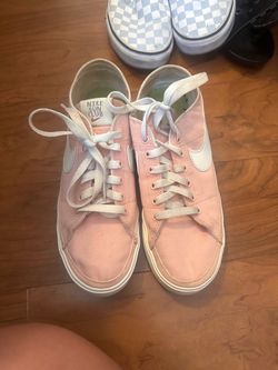 Pink Nike sun club
