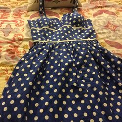 Dress size M.