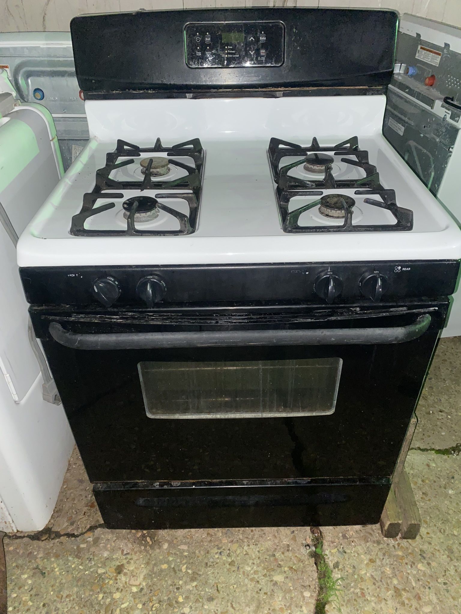 Whirlpool Gas Stove