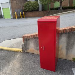 U.S. General 16" End Locker