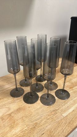 Set of 8 Smoked Gray Champagne Flutes