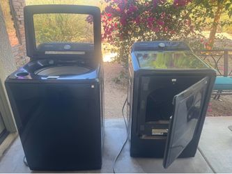 Samsung washer and dryer set black* Great condition *