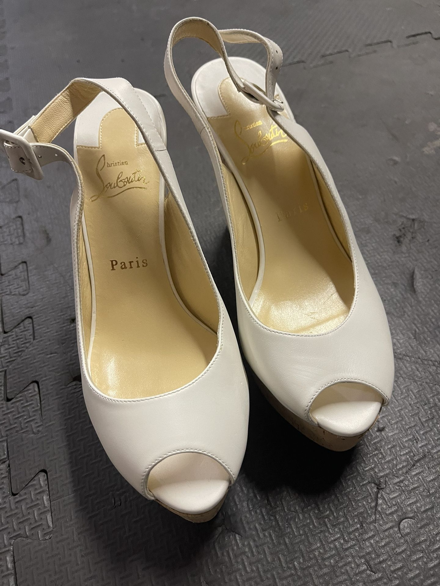 Christian Louboutin Heels Size 39