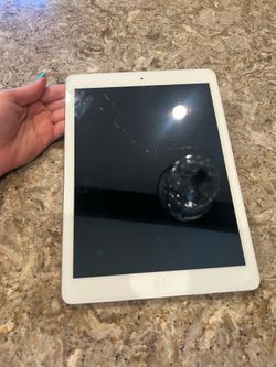 iPad Air- 1st generation