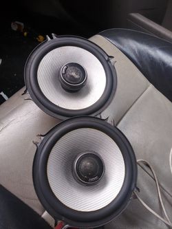 Polk audio 5.25s