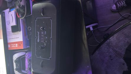 an IQ Sound / QFX Dual 6.5" Portable Bluetooth Boombox Speaker