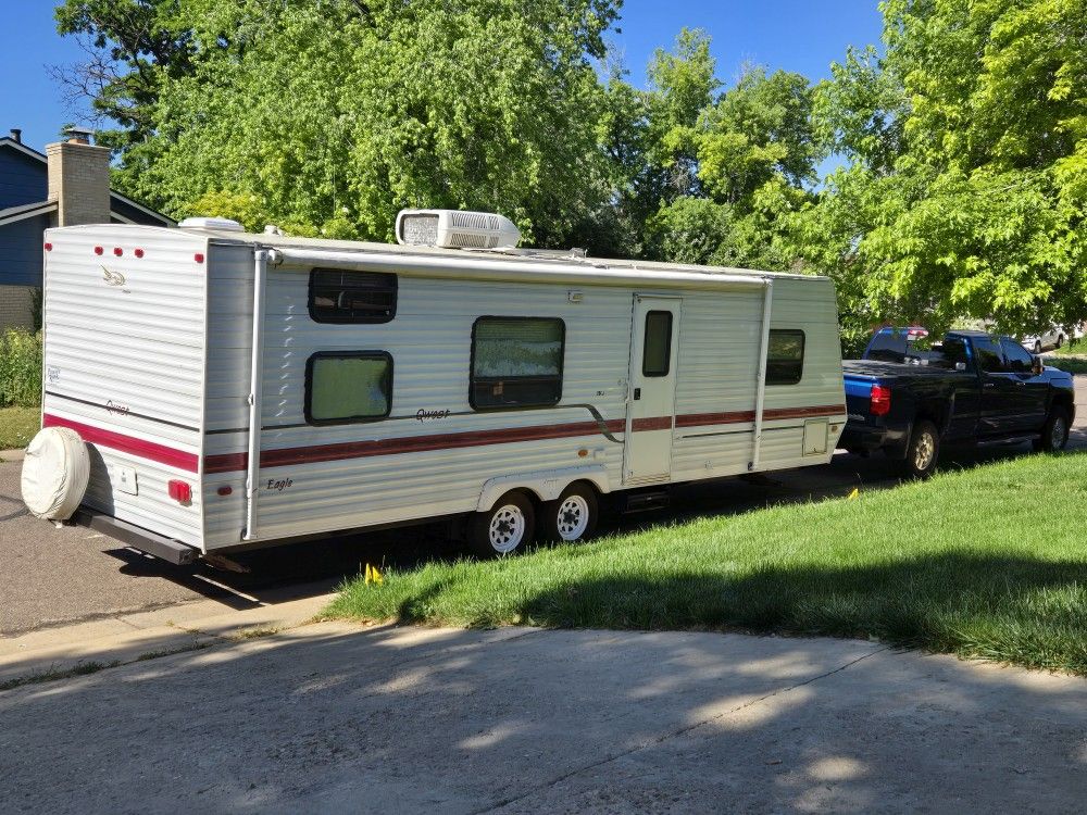 1999 Jayco Quest 297J